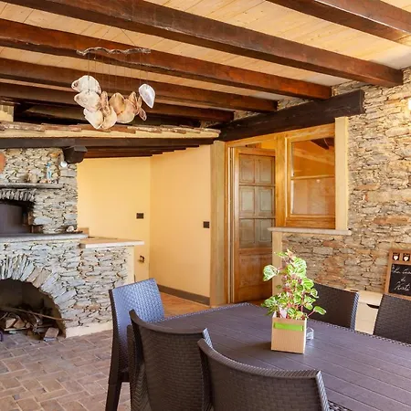La Casa Di Kati Holiday home *